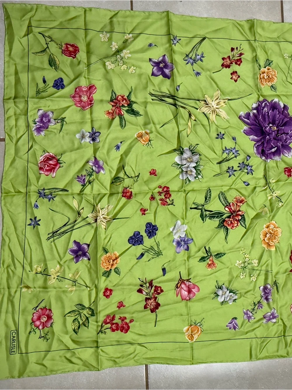 CARLISLE Green Floral Decorative Silk Scarf